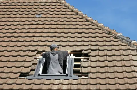 Pose de velux - Soucieu-en-Jarrest